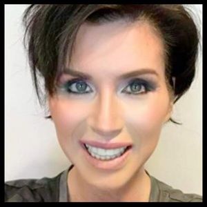 Meet your Posher, Dawna